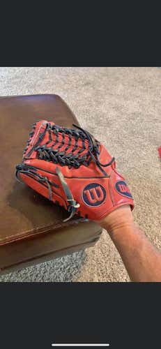 Red High School/College Wilson Left Handed A2000 GG47 GM Baseball Glove 12.25"