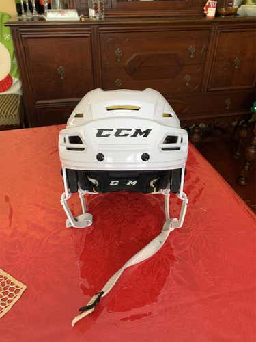 White  Medium Tacks 310 Helmet