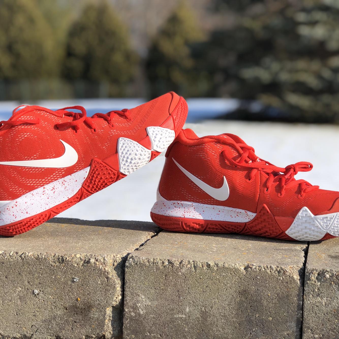 nike kyrie 4 university red
