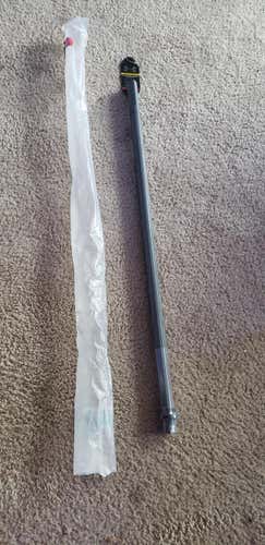 New Under Armour Charge Meso Shaft