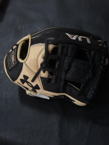 Black New High School/College Under Armour Right Handed Infield Genuine Pro Baseball Glove 11.5"