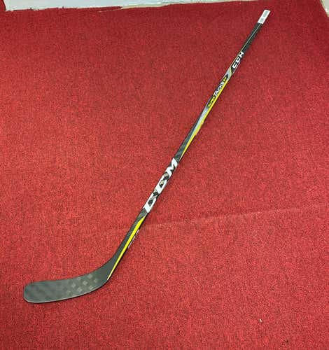 New CCM Super Tacks 2.0 Right Handed 85 Flex M-P80 Curve. Item#CBDS1090