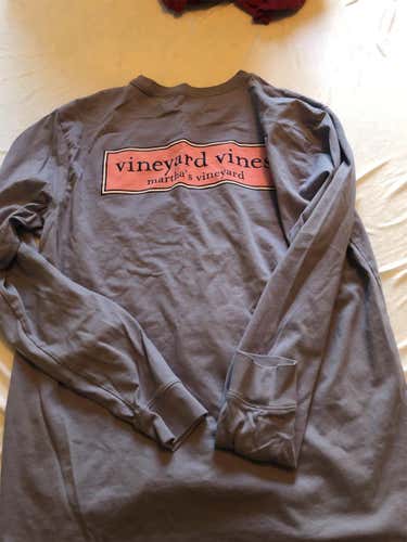 BNWOT Vineyard Vines Long Sleeve
