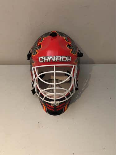 Junior Canada Street Hockey Goalie Mask