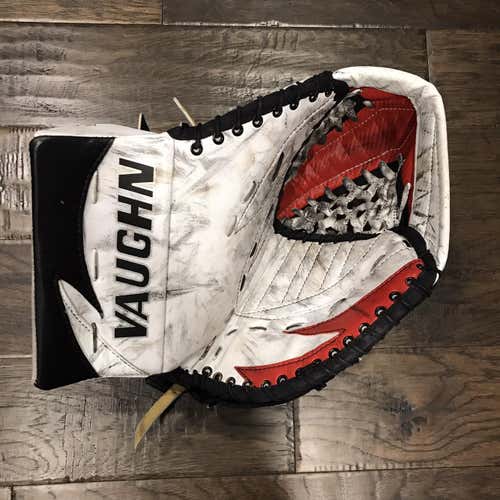 White Senior Epic 8800  Pro Stock