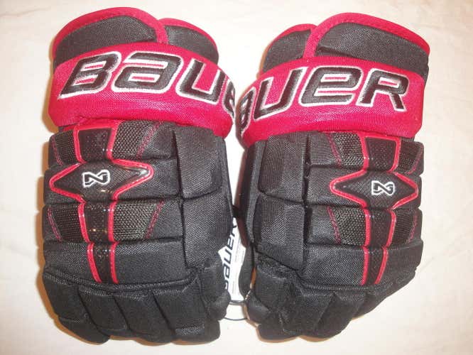 Black New Senior Bauer Nexus 9000 Gloves 15"