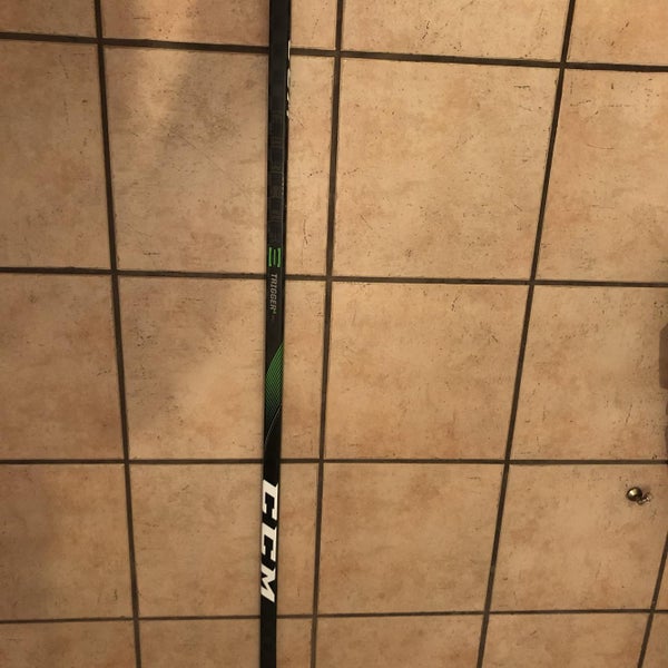 Senior RibCor Trigger 4 PRO Rh P90 65 Flex Senior Shaft Hockey Stick Toe Pro Stock