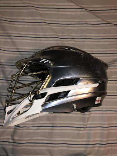 Silver Adult Player Cascade R Helmet