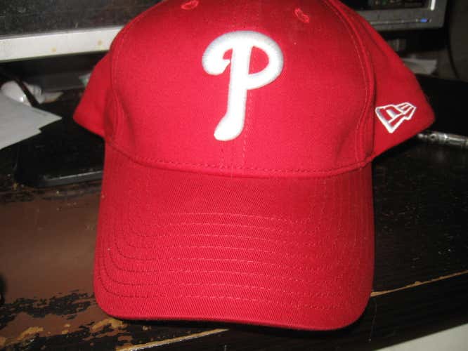 PHILLIES HAT EMBRIODED!