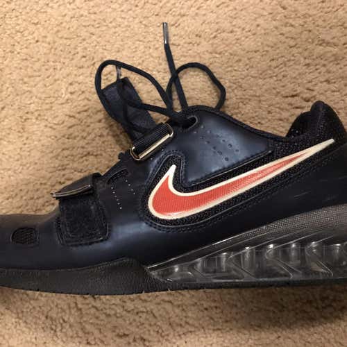 Blue Men's 10 (Women's 11) Nike Shoes