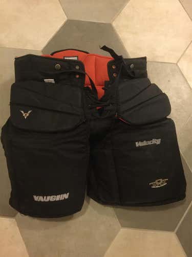 Black Senior Large Velocity V5 Hockey Goalie Pants