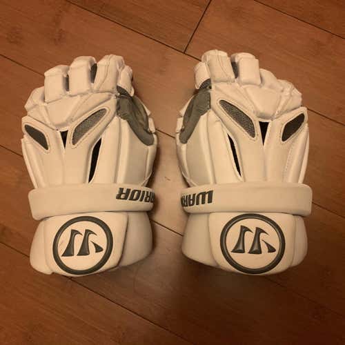Fairly New Warrior Burn Lacrosse Gloves Size 12