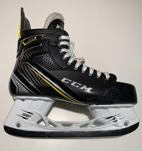 CCM Total Custom+ Super Tacks AS1 - Size 9 Wide (E/EE) - with Byonic Steel. Excellent Condition.
