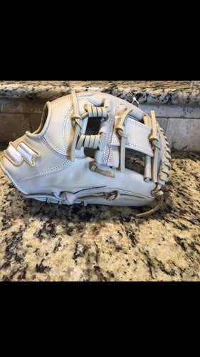 High School/College White line Baseball Glove 11.5"
