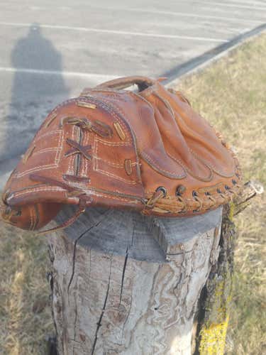 Vintange Wilson "Tony Pena" Signature Approved Catchers Mitt Baseball Glove 31.5"