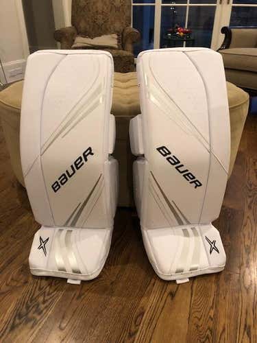 New Intermediate Medium Bauer Vapor 2X Goalie Leg Pads