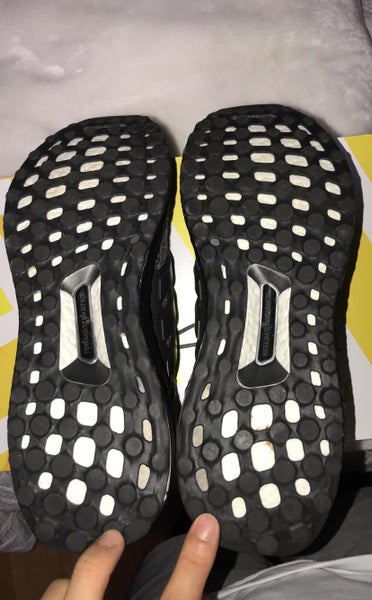 Black Unisex 9.0 (Women's 10) Adidas Shoes