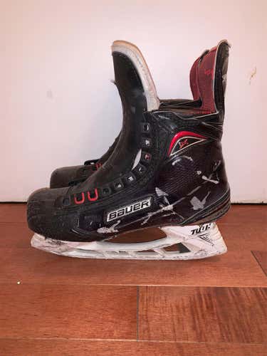 Bauer Yale NCAA Pro Stock Hockey Skates Size 8