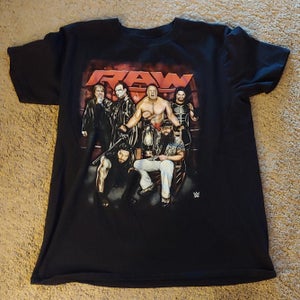 WWE Raw Shirt, Tag Size L