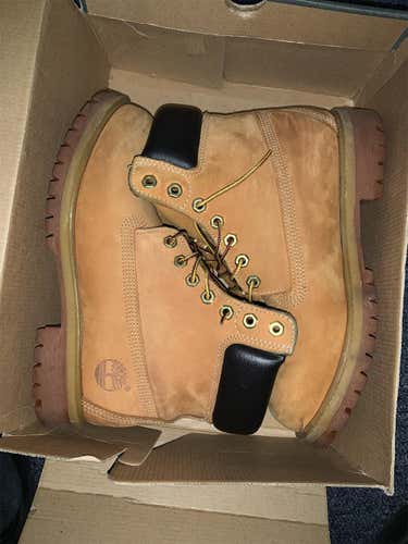 Brown Men's 9.0 (Women's 10) Timberland Boots