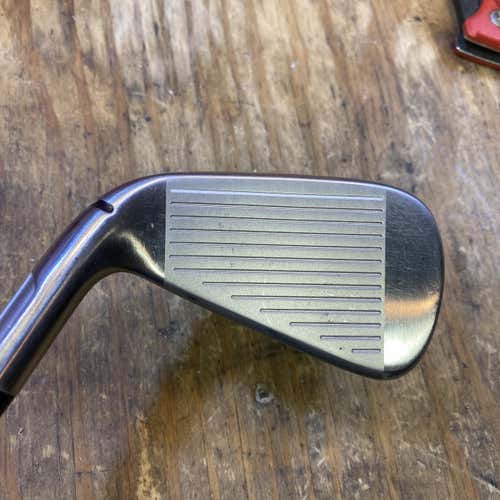 TaylorMade M5  Stiff Flex Graphite Shaft