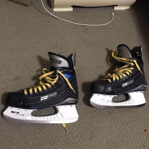 Senior Supreme Hockey Skates D&R (Regular) Size 10.5