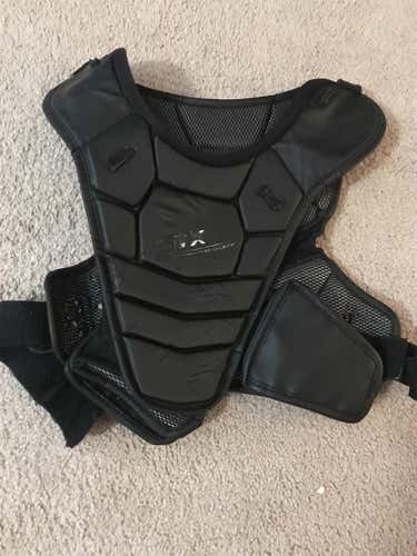 Medium Shadow Shoulder Pads