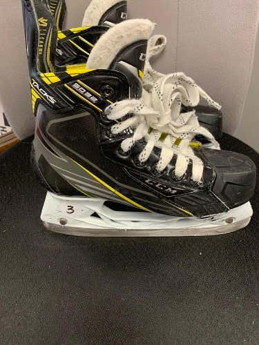 Junior Size 3, CCM Tacks 5092, Ice Hockey Skates