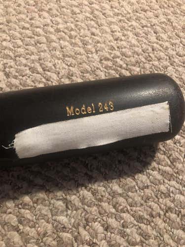 Dovetail 33.5/31.5 C243 Pro Use Birch Bat