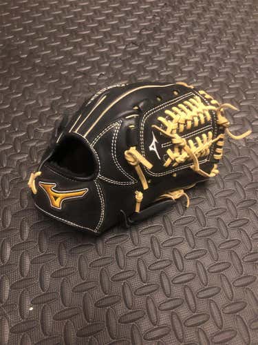 Black Adult Mvp Elite Baseball Glove 11.5"