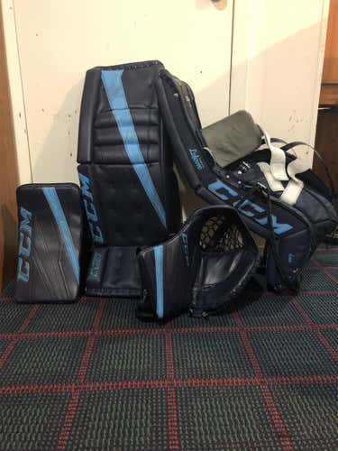 Blue Senior 33" Extreme Flex III Goalie Full Set