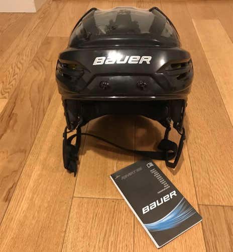 Black New Medium Bauer Re-Akt 95 Helmet Reakt