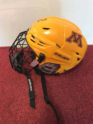 University Of Minnesota Bauer Re Akt 95 Helmet Size Medium Pro Stock Item#MINNH2