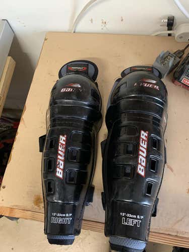 Senior Bauer Shin Pads