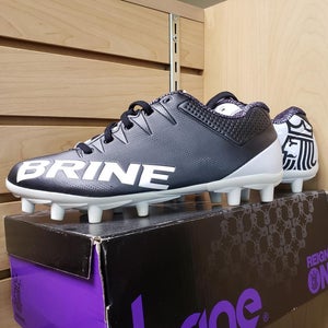 Brine Women's Youth Molded Cleats 5.5