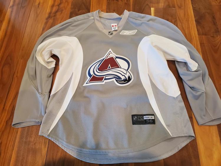 avalanche practice jersey
