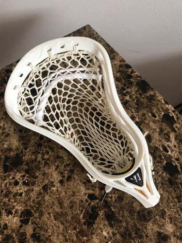 Great Condition Strung Regulator Max Head