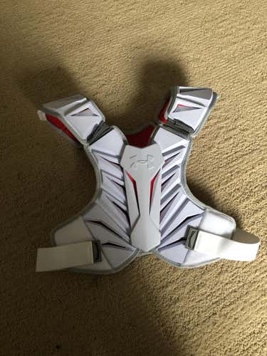 New Large Under Armour Revenant Shoulder Pads