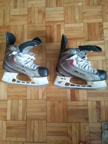 Senior Bauer Vapor X60 Hockey Skates D&R (Regular) Size 8