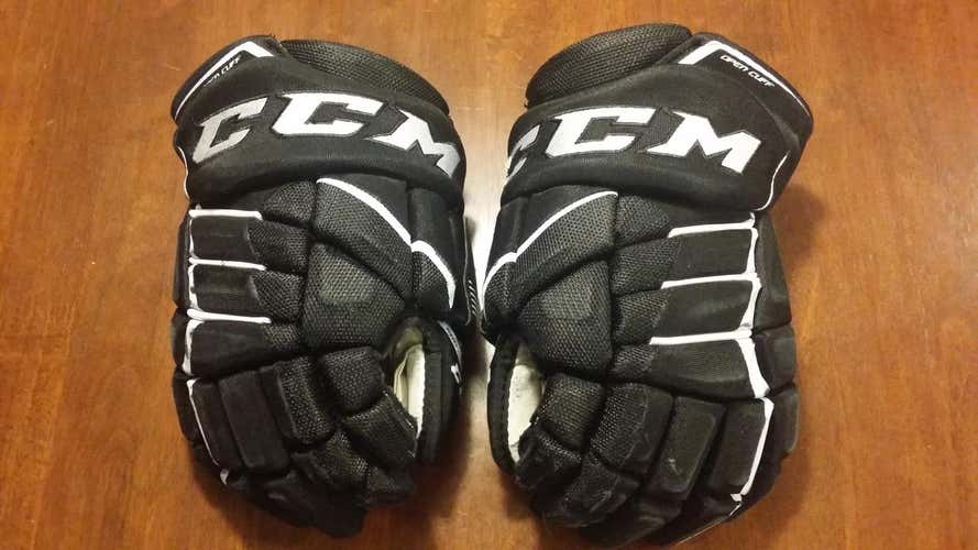 Black CCM JetSpeed FT390 Gloves 13"