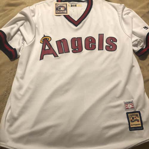 *BRAND NEW* Men's Los Angeles Angels Reggie Jackson Majestic White Cooperstown Collection Jersey