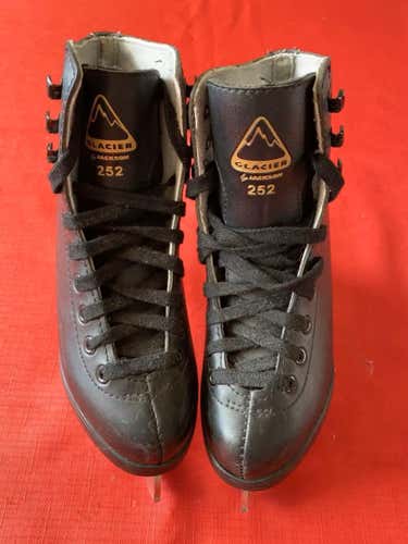 Jackson, Glacier 252 Figure Skates, Size Y12 - Black