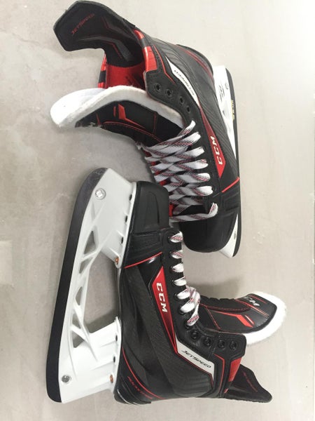 New CCM Hockey Skates Senior Pro Stock Size 8D -280