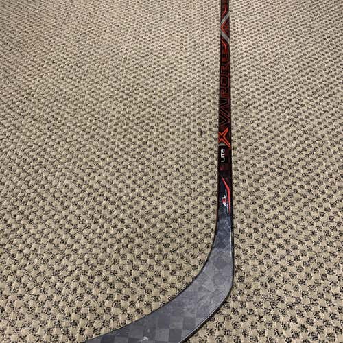 Senior Right Handed Vapor 1X Lite Mid  Hockey Stick