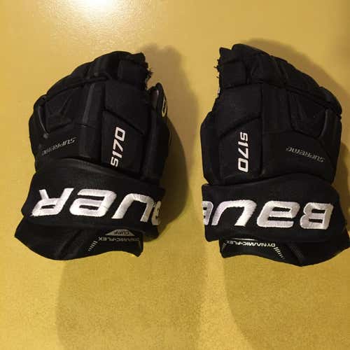 Black Senior Bauer Supreme 170 13"  Gloves