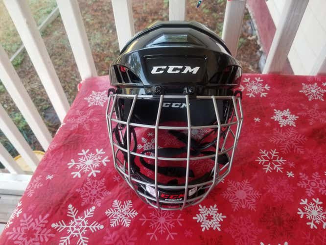 Black Large CCM Helmet