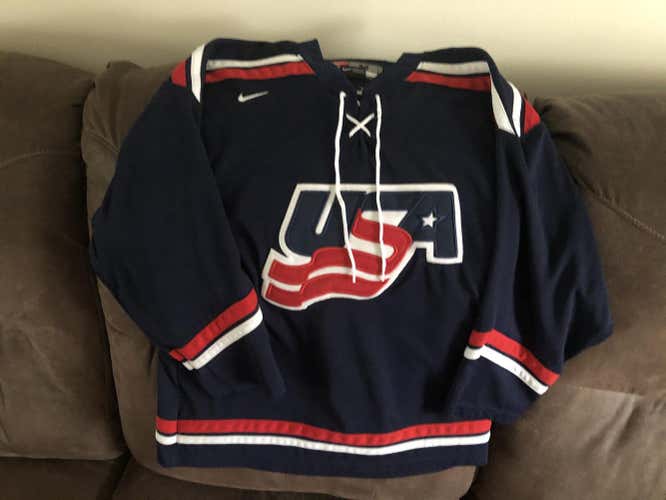Nike Team USA Jersey Youth Medium