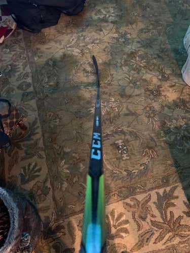 *NEW*Intermediate Right Handed RibCor Trigger2 PMT Mid Hockey Stick