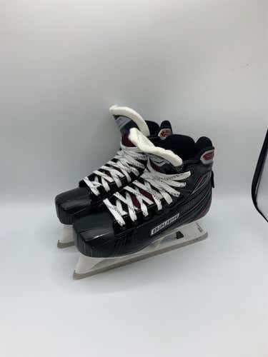 New Junior Bauer Vapor x700 Goalie Skates 4 D