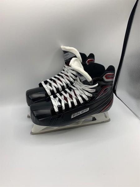 New Senior Bauer Vapor X700 Goalie Skates 9 EE - new in box